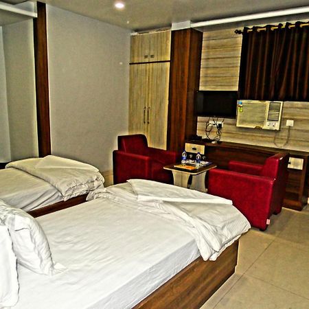 Hotel Garv Residencia Gaya Dış mekan fotoğraf